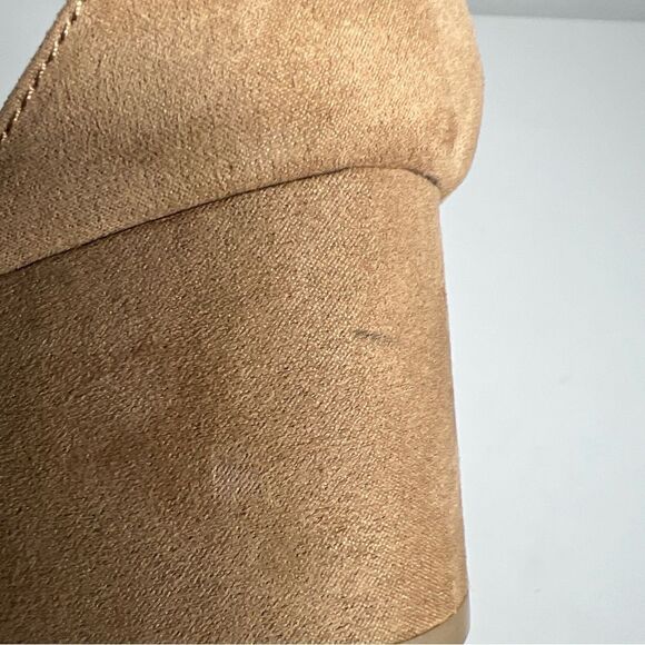 Candie’s Womens Tan Faux Suede  Sandals Size 9,5 M EUC Block Heel Ankle Strap - Picture 12 of 15